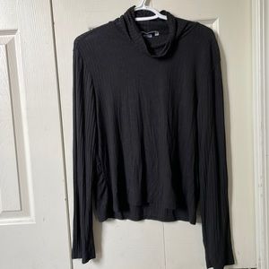 Tersics black long sleeve turtleneck in black, size large